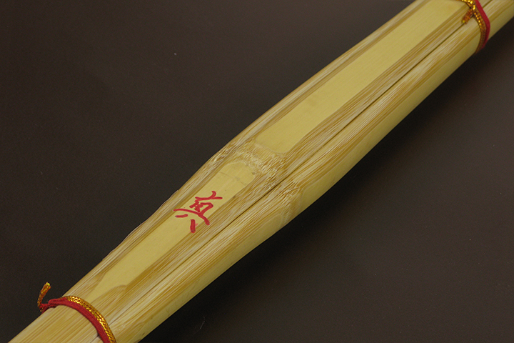竹刀(龍)~実戦型(胴張り) “立面削り” 「りゅう」